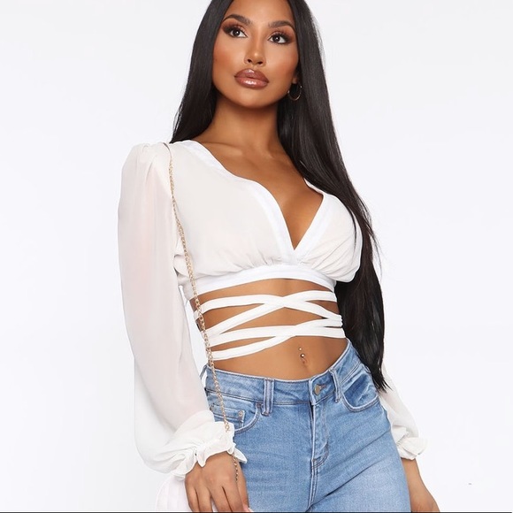 Fashion Nova Tops - fashion nova white top size L-XL